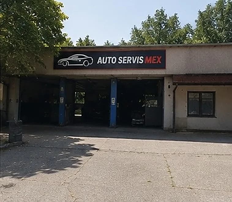 Radionica Auto servis MEX u Živinicama — servisna hala s tri boksa